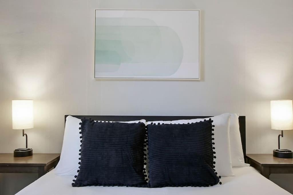 Apartment 1br Serene And Cozy - Manor 2 *