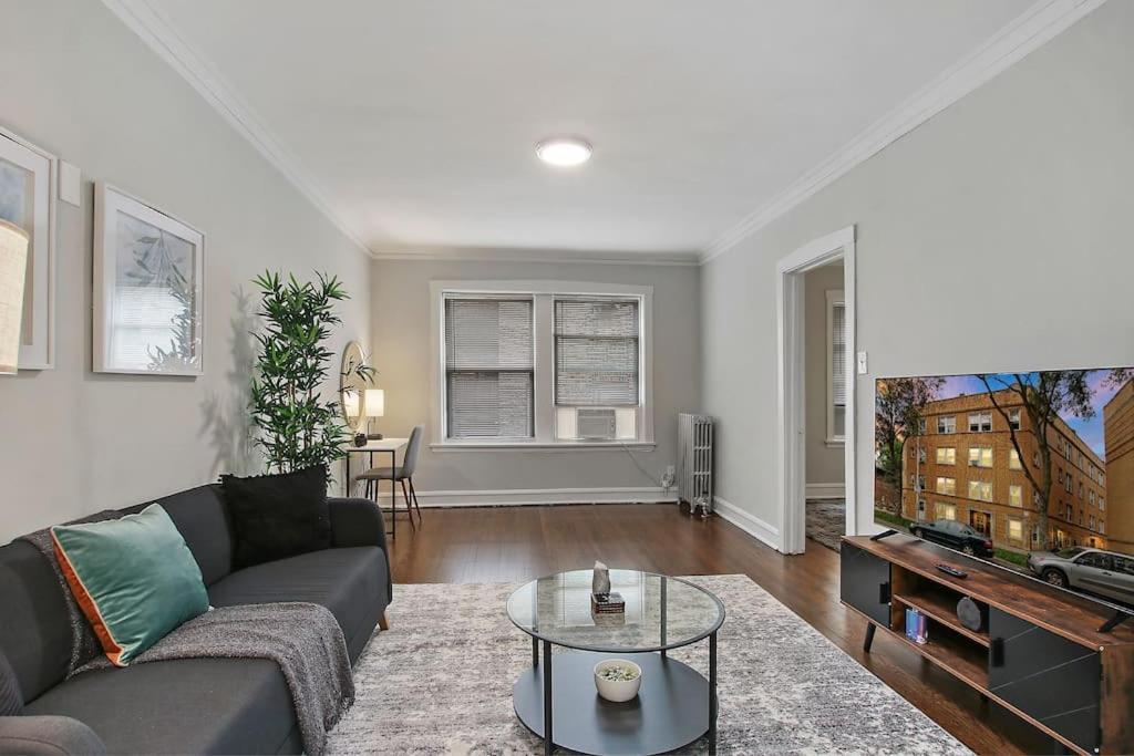 Apartment 1br Serene And Cozy - Manor 2 *